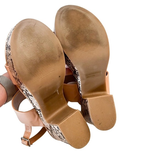 DOLCE VITA Platform Snake Print Beige Heel Sandals Sz 7.5 - Picture 3 of 6